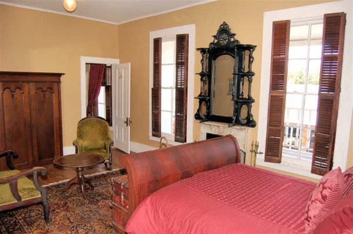 Imagen de la habitación del Hotel L&eacute;ger Restaurant and Saloon. Foto 2
