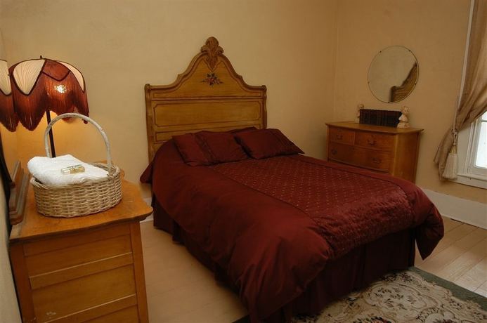 Imagen de la habitación del Hotel L&eacute;ger Restaurant and Saloon. Foto 15