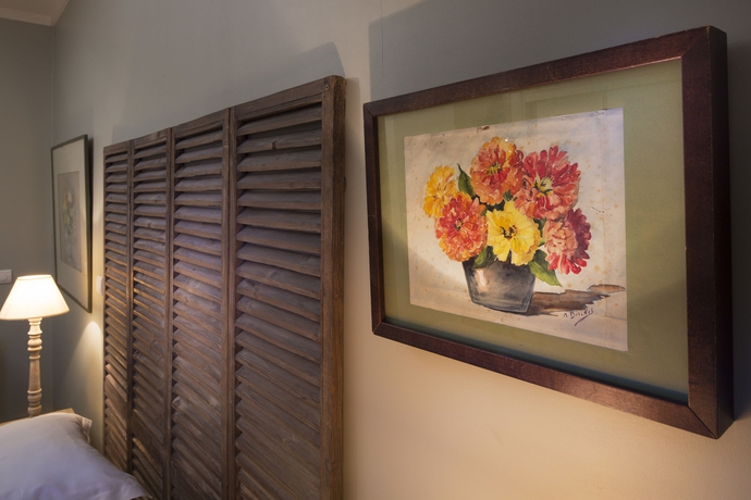 Imagen de la habitación del Hotel L&eacute;opold, Montparnasse. Foto 2