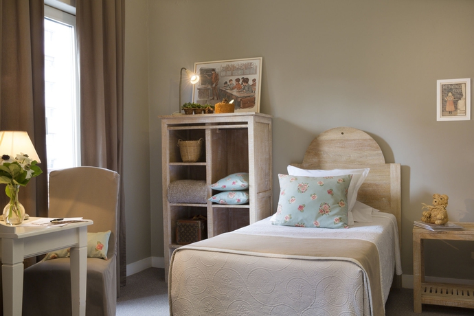 Imagen de la habitación del Hotel L&eacute;opold, Montparnasse. Foto 10