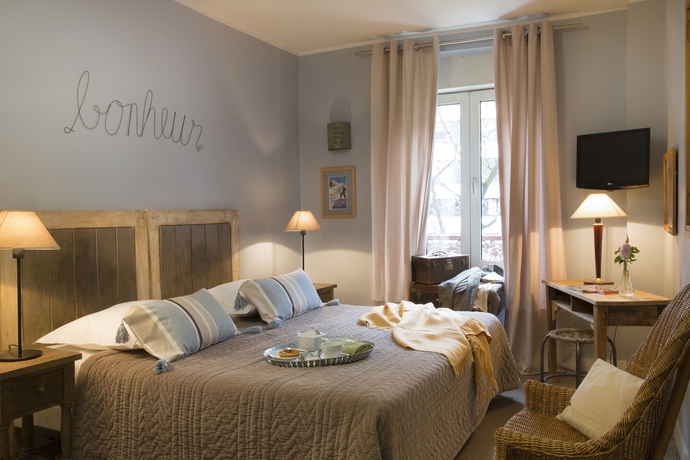 Imagen de la habitación del Hotel Léopold, París. Foto 3