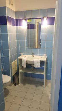 Imagen de la habitación del Hotel L'&eacute;tape De Santenay. Foto 3