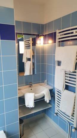 Imagen de la habitación del Hotel L'&eacute;tape De Santenay. Foto 4