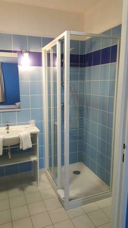 Imagen de la habitación del Hotel L'&eacute;tape De Santenay. Foto 6