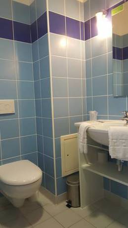 Imagen de la habitación del Hotel L'&eacute;tape De Santenay. Foto 13