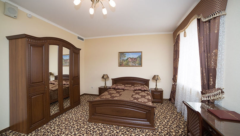 Imagen de la habitación del Hotel Leader. Foto 5