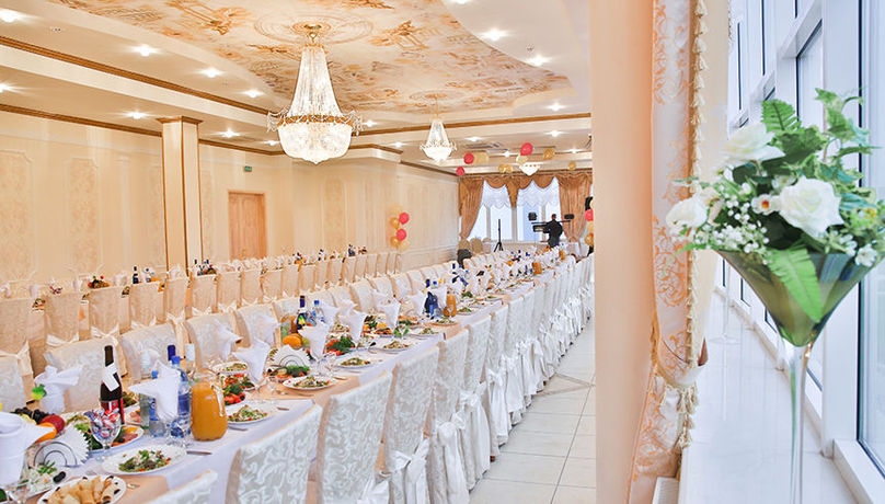 Imagen del bar/restaurante del Hotel Leader. Foto 2