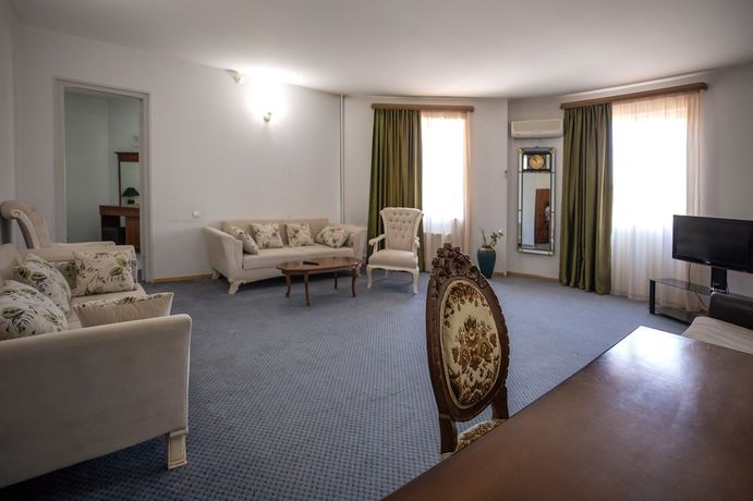 Imagen de la habitación del Hotel Leader. Foto 5