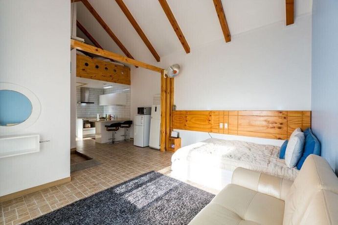 Imagen de la habitación del Hotel Leaders Pension. Foto 4