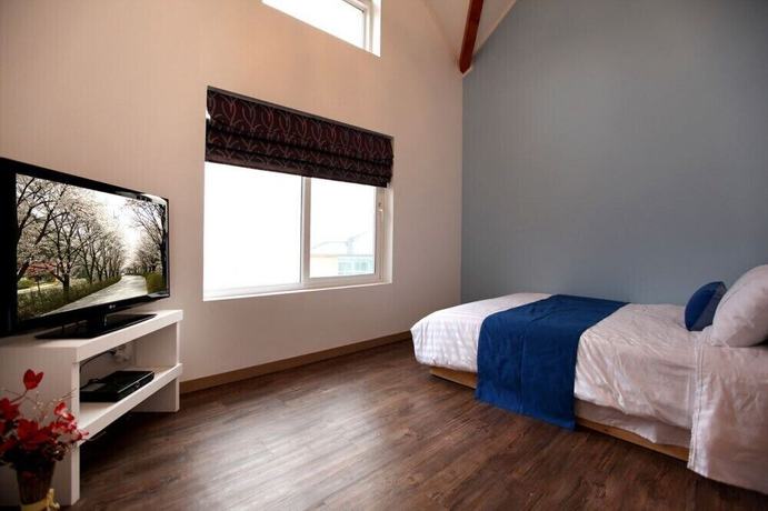 Imagen de la habitación del Hotel Leaders Pension. Foto 5