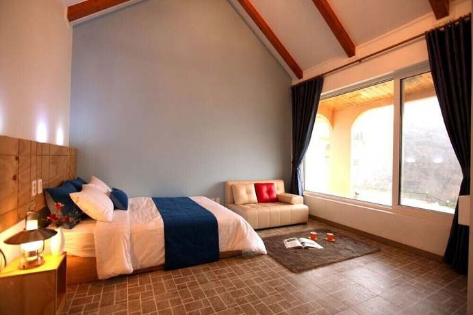 Imagen de la habitación del Hotel Leaders Pension. Foto 8