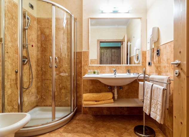 Imagen de la habitación del Hotel Leading Relax Maria. Foto 9