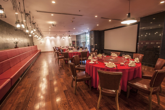 Imagen del bar/restaurante del Hotel LeafIN Hotel Beijing Minzuyuan l Bird's Nest. Foto 7