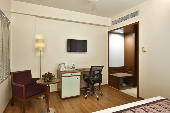 Imagen de la habitación del Hotel Leafio Marigold Marol. Foto 13