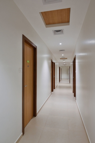 Imagen de los interiores del Hotel Leafio Mumbai. Foto 18