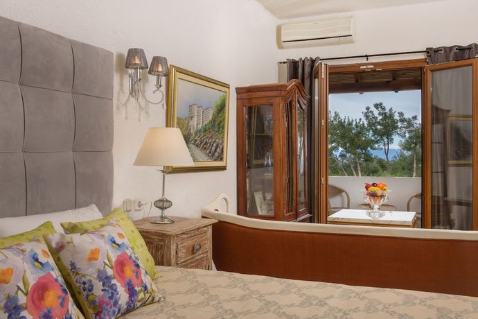 Imagen de la habitación del Hotel Leandros. Foto 5