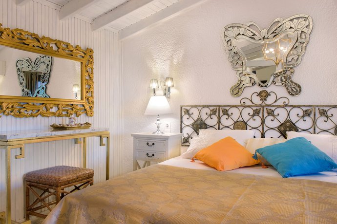 Imagen de la habitación del Hotel Leandros. Foto 13