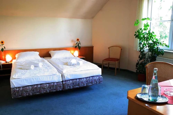 Imagen de la habitación del Hotel Leano. Foto 6