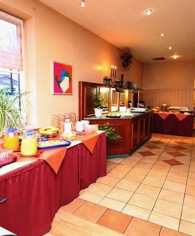 Imagen del bar/restaurante del Hotel Leano. Foto 5