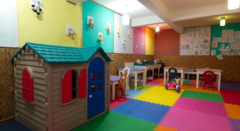 Imagen de los interiores del Hotel Leão Da Montanha. Foto 9