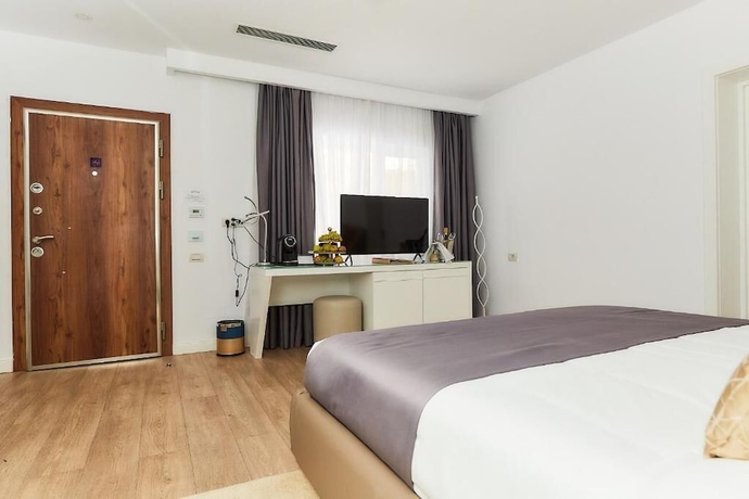 Imagen de la habitación del Hotel Lebada Luxury Resort and Spa. Foto 12