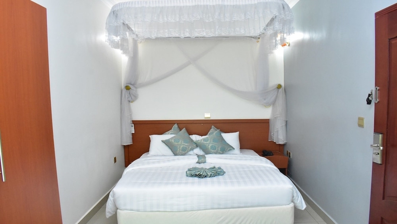 Imagen de la habitación del Hotel Lebanon. Foto 9