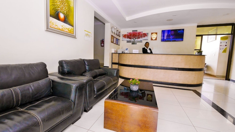 Imagen de los interiores del Hotel Lebanon. Foto 19