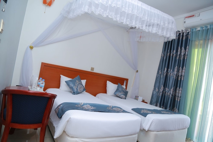 Imagen de la habitación del Hotel Lebanon. Foto 13