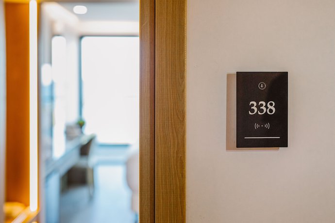 Imagen de la habitación del Hotel Lebay Beach. Foto 6