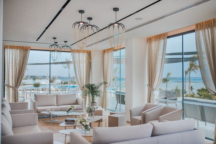 Imagen de los interiores del Hotel Lebay Beach, Oroklini. Foto 14