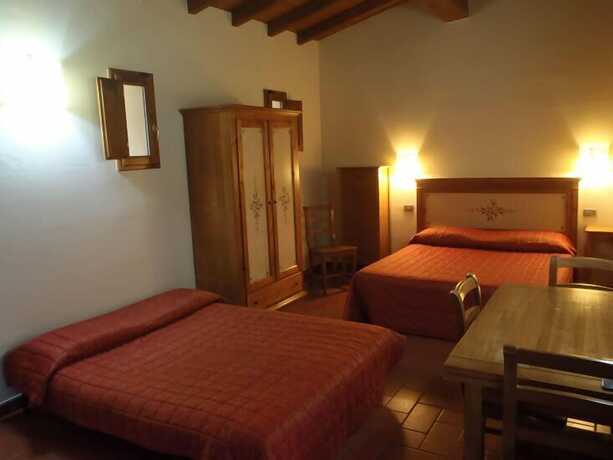 Imagen de la habitación del Hotel Lebbiano Residence. Foto 20