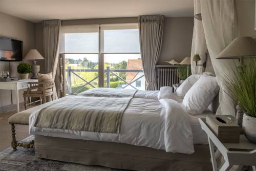 Imagen de la habitación del Hotel Lebeau. Foto 5