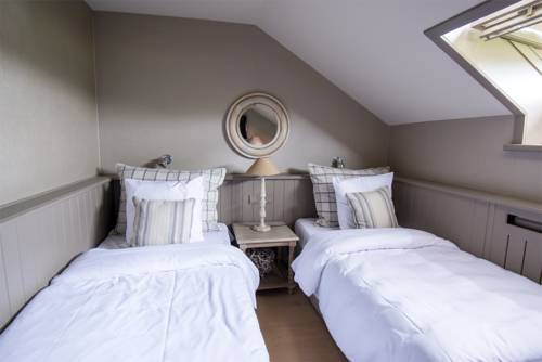 Imagen de la habitación del Hotel Lebeau. Foto 7