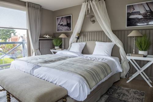 Imagen de la habitación del Hotel Lebeau. Foto 10