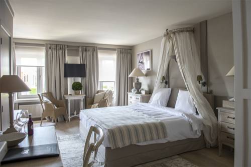 Imagen de la habitación del Hotel Lebeau. Foto 12
