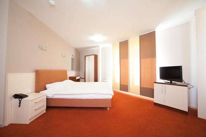 Imagen de la habitación del Hotel Lebed, Ohrid. Foto 5
