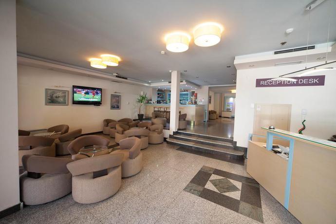 Imagen de los interiores del Hotel Lebed, Ohrid. Foto 16