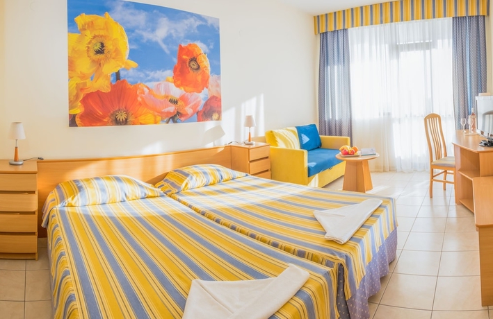 Imagen de la habitación del Hotel Lebed, Varna / Mar Negro. Foto 9