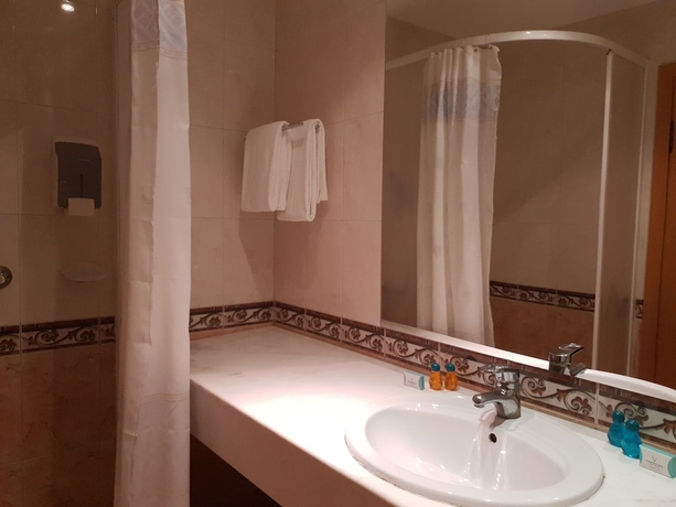 Imagen de la habitación del Hotel Lebed, Varna / Mar Negro. Foto 12