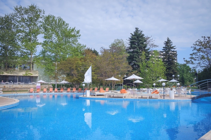 Imagen de la piscina del Hotel Lebed, Varna / Mar Negro. Foto 16