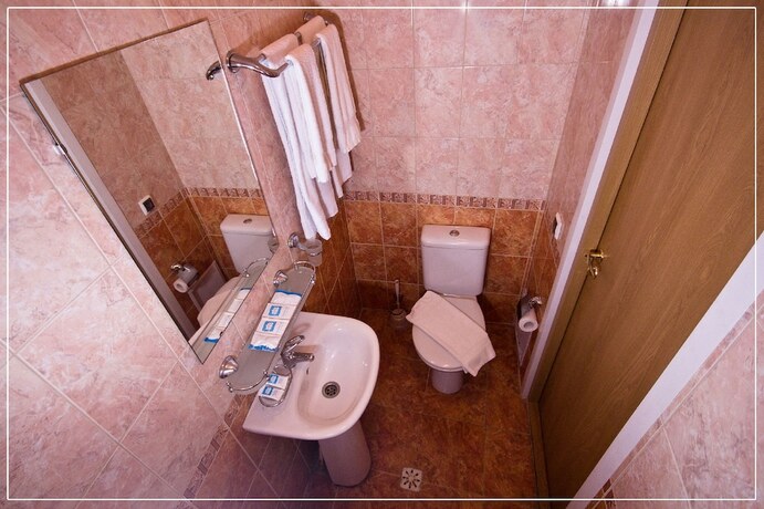 Imagen general del Hotel Lebedushka Na Engelsa. Foto 2