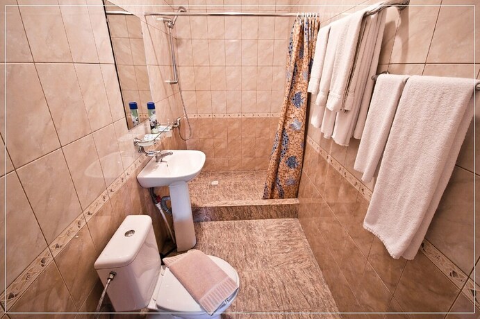 Imagen de la habitación del Hotel Lebedushka Na Engelsa. Foto 18