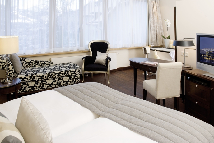 Imagen de la habitación del Hotel Lebenberg Schlosshotel-kitzbühel. Foto 4