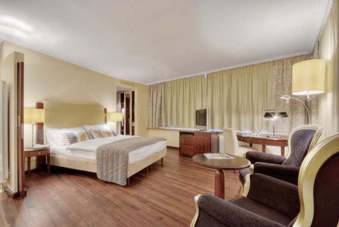 Imagen de la habitación del Hotel Lebenberg Schlosshotel-kitzbühel. Foto 5