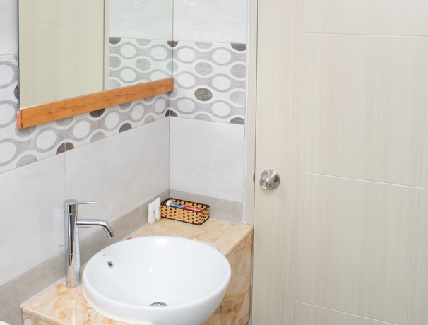 Imagen de la habitación del Hotel Leblanc Saigon. Foto 12