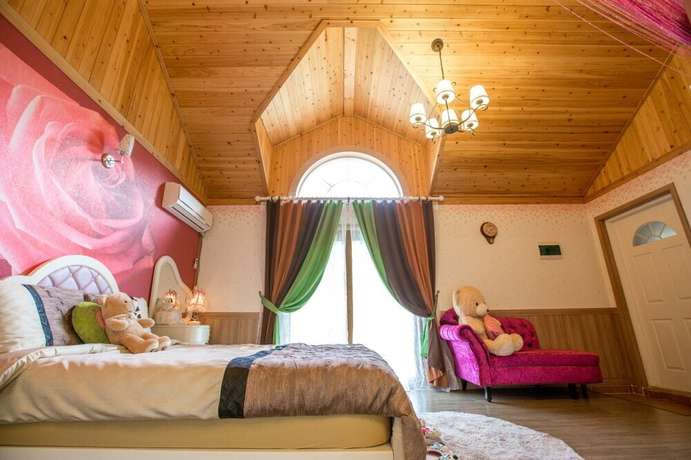 Imagen de la habitación del Hotel Lebois Pension. Foto 6