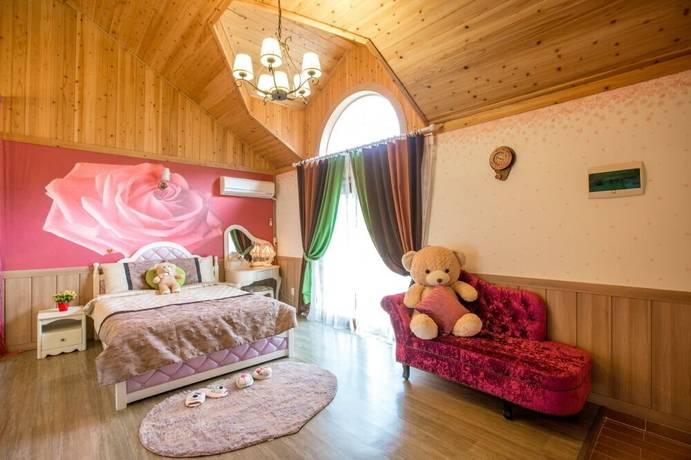 Imagen de la habitación del Hotel Lebois Pension. Foto 10