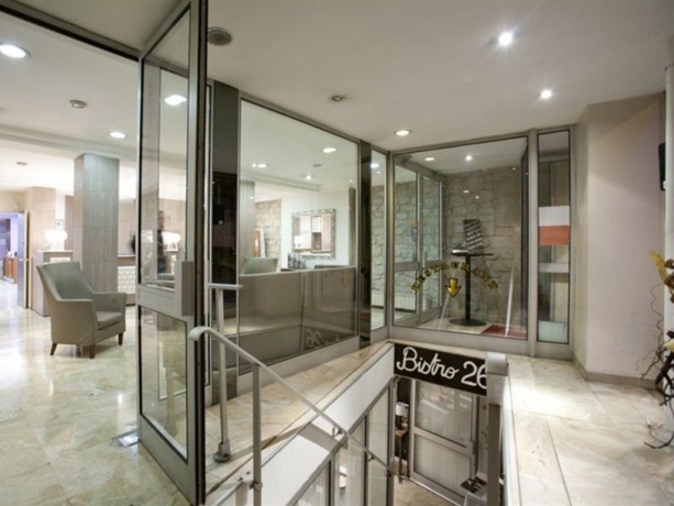 Imagen general del Hotel Lebron. Foto 5