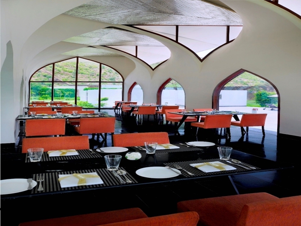 Imagen del bar/restaurante del Hotel Lebua Lodge at Amer, Jaipur. Foto 2