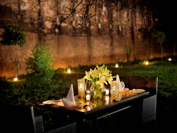 Imagen del bar/restaurante del Hotel Lebua Lodge at Amer, Jaipur. Foto 3